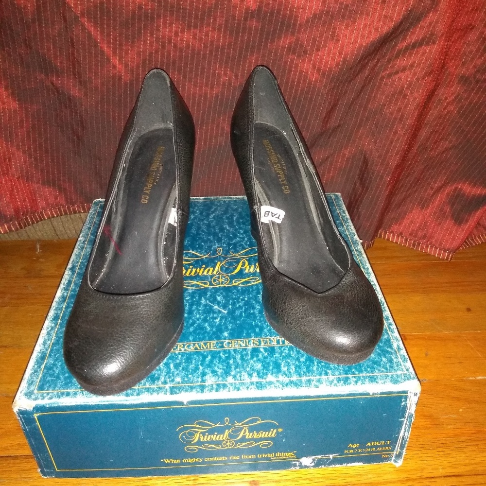 Black patent leather wedge heels